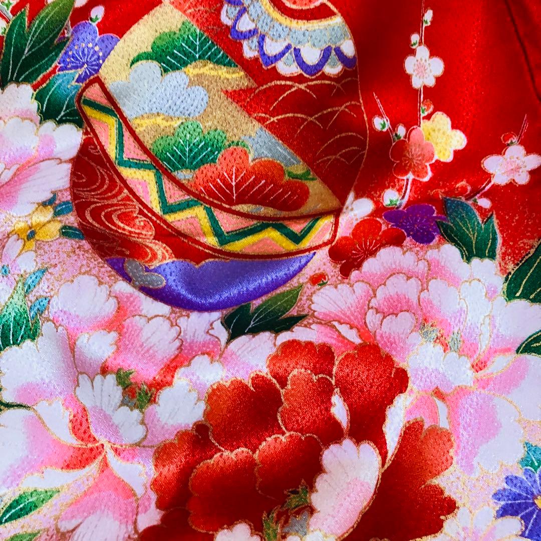 七五三七歳未使用着物‼️人気赤地暈し⭐︎手毬花々煌びやか際立つ⭐︎安心フルセット