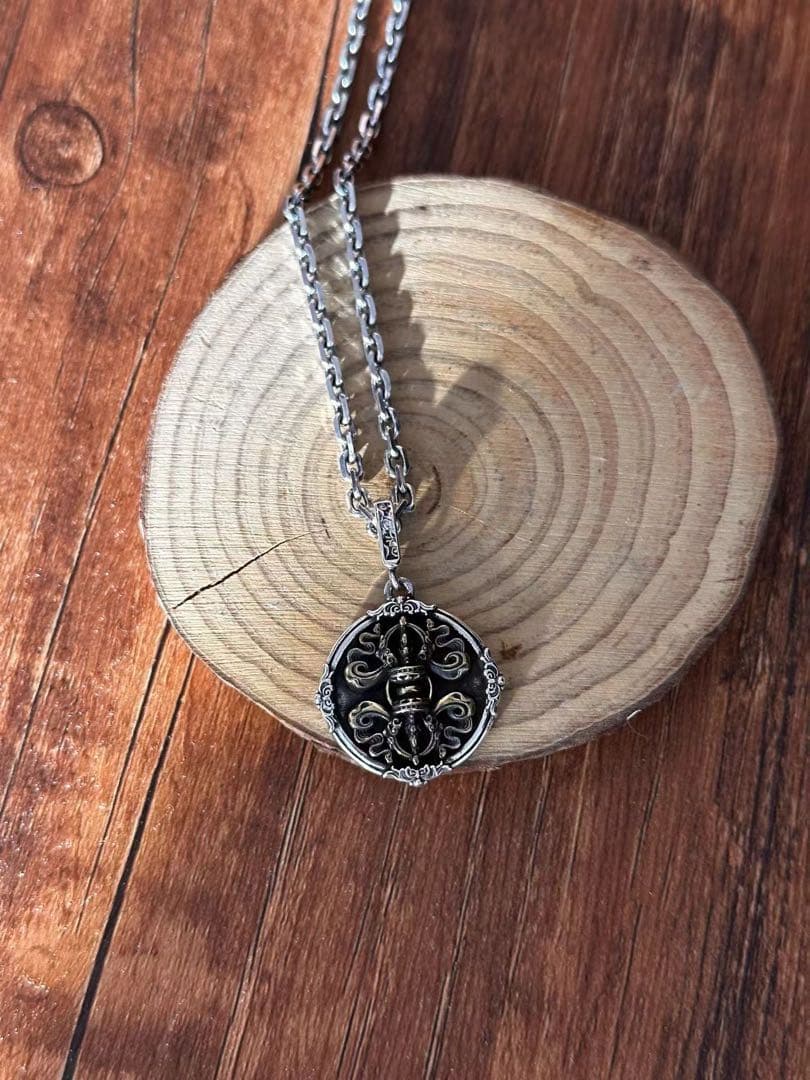 黒蝶真珠 K18ペンダントトップ モアサナイト 奇跡の一粒 南洋パール