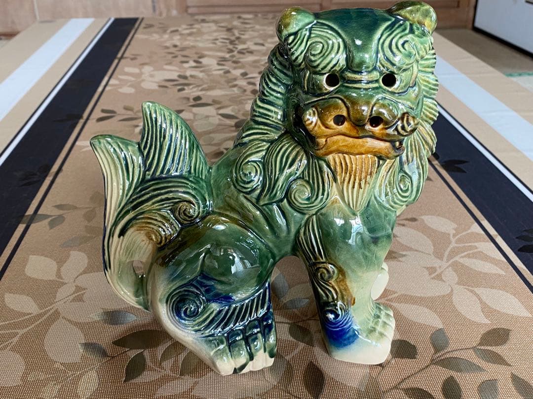 希少】陶器製 碧青シーサー2体（1体タテ22cmヨコ22cm奥行14cm）