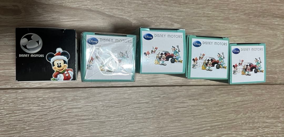 ディズニートミカ ディズニーモータース　まとめて　10台　セット
