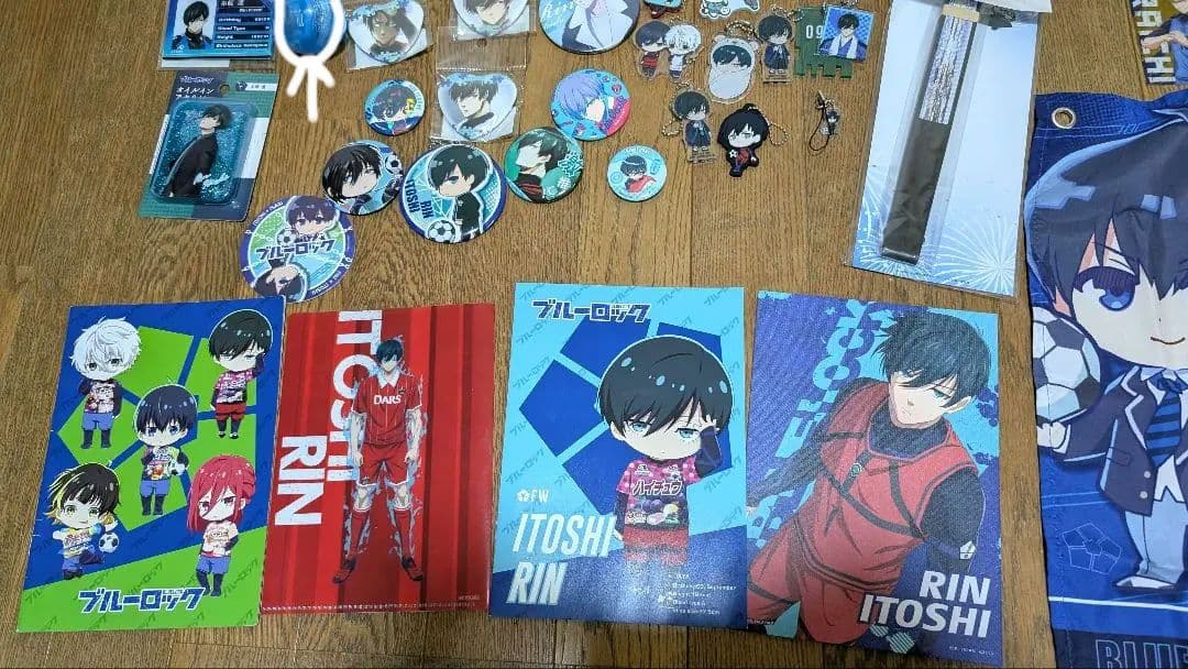 ブルーロック糸師凛他キャラクターグッズ大量まとめ売り(新品・未開封あり)