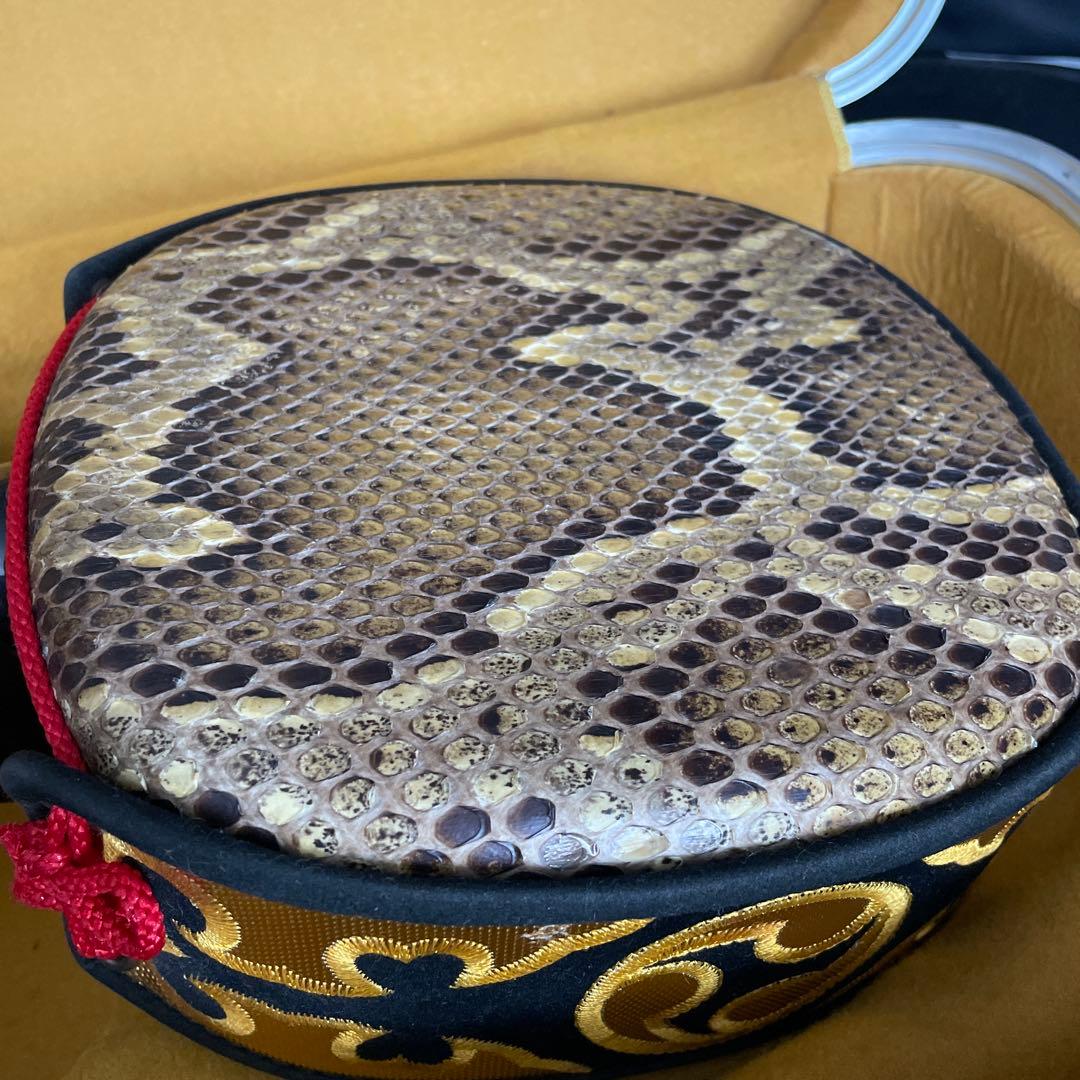 三味線 黒塗与那城？真壁型？ベルト付き ユナー スンチー沖縄 弦楽器