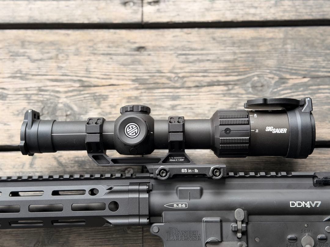 最安値！！【実物】SIG TANGO MSR 1-8x24 シグザウエルスコープ