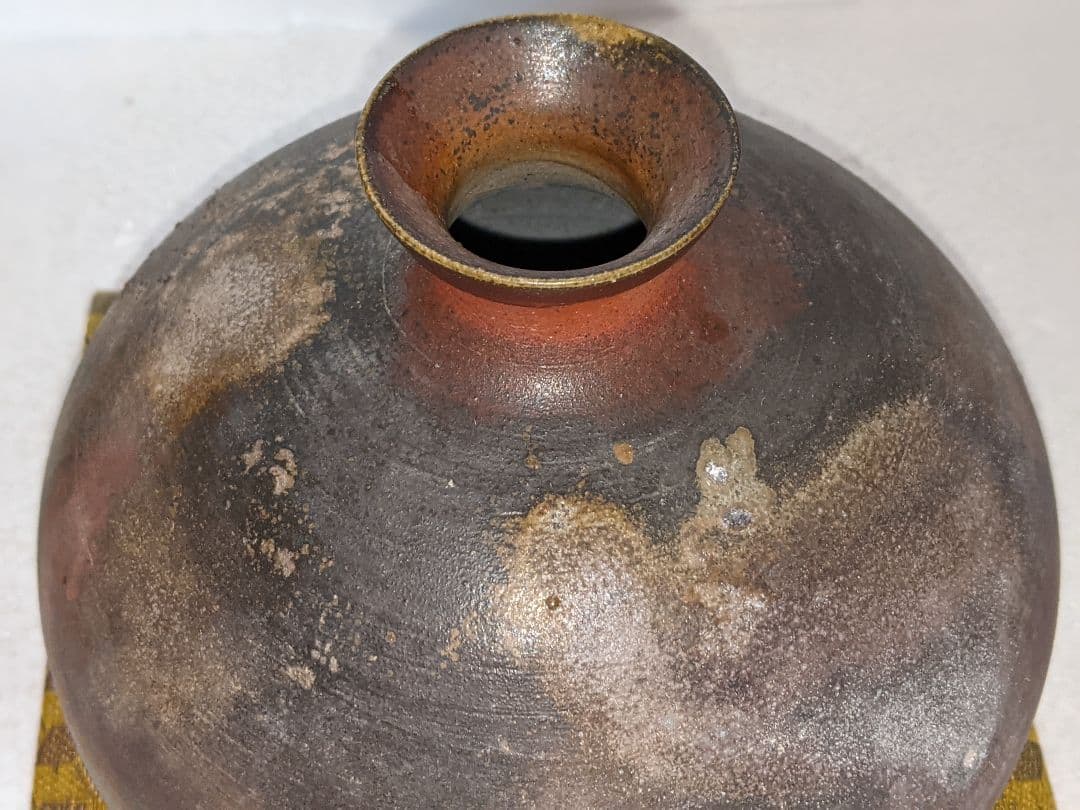 『備前焼』『西蔵坊窯　猪俣政昭造』 カブラ徳利　壺　花入れ　花瓶　花器