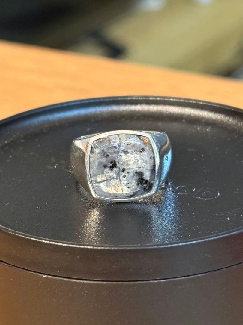 tomwood Cushion Larvikite ※割れあり　size54