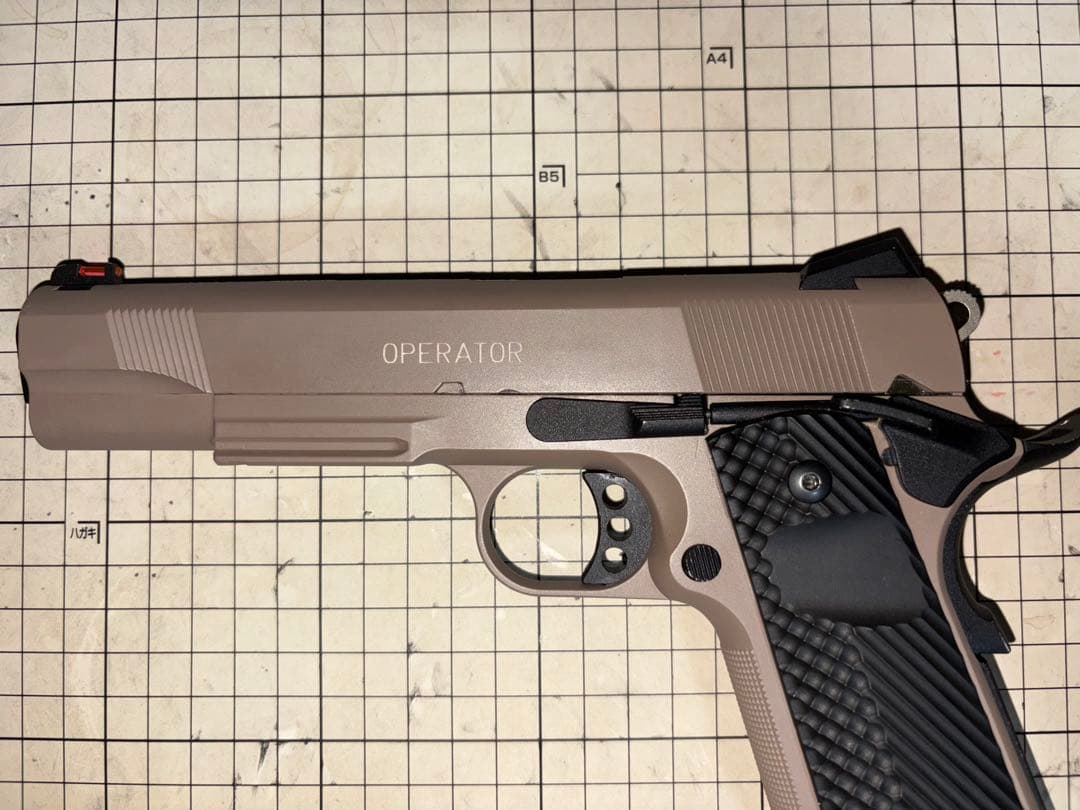 CARBON8 M45DOC CO2ガスガン