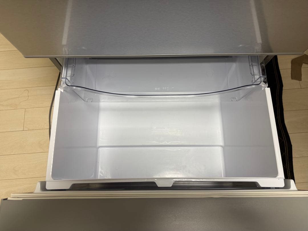 2021年製　AQUA アクア冷蔵庫　355L AQR-36K(S)