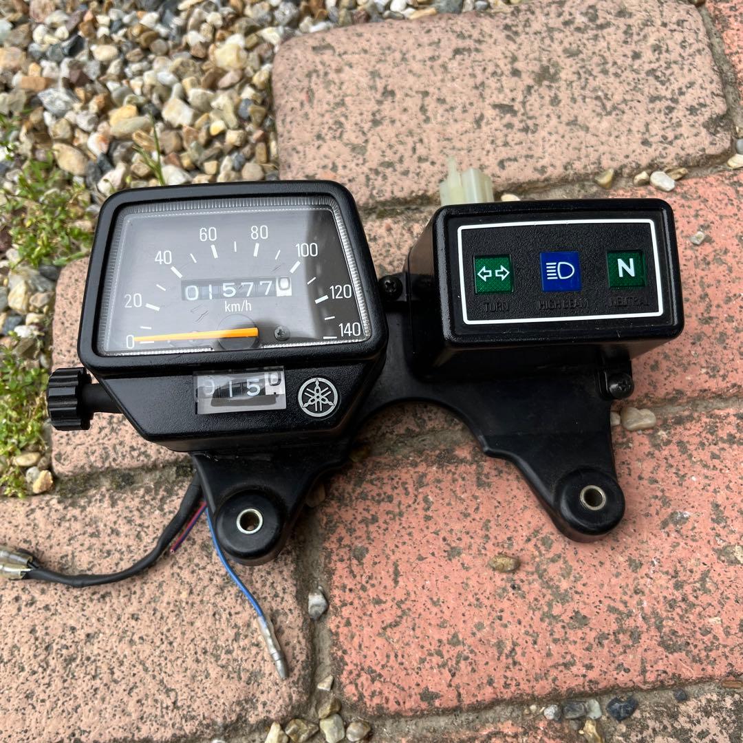 YAMAHA TW200 純正メーター（ジャンク） - メルカリ