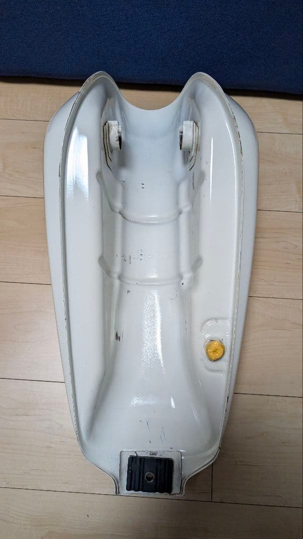 CB400SS タンク 凹み無し 錆無し フューエルコック付き - WWW