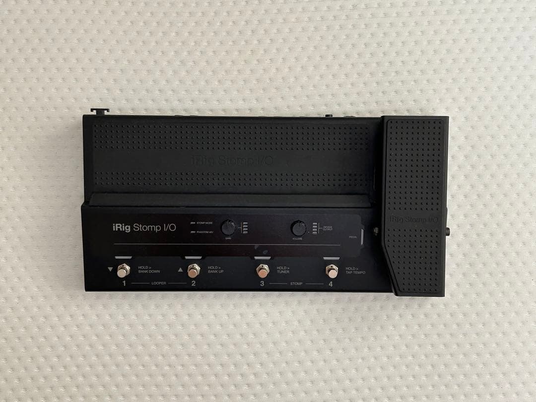 iRig Stomp I/O MIDIコントローラー