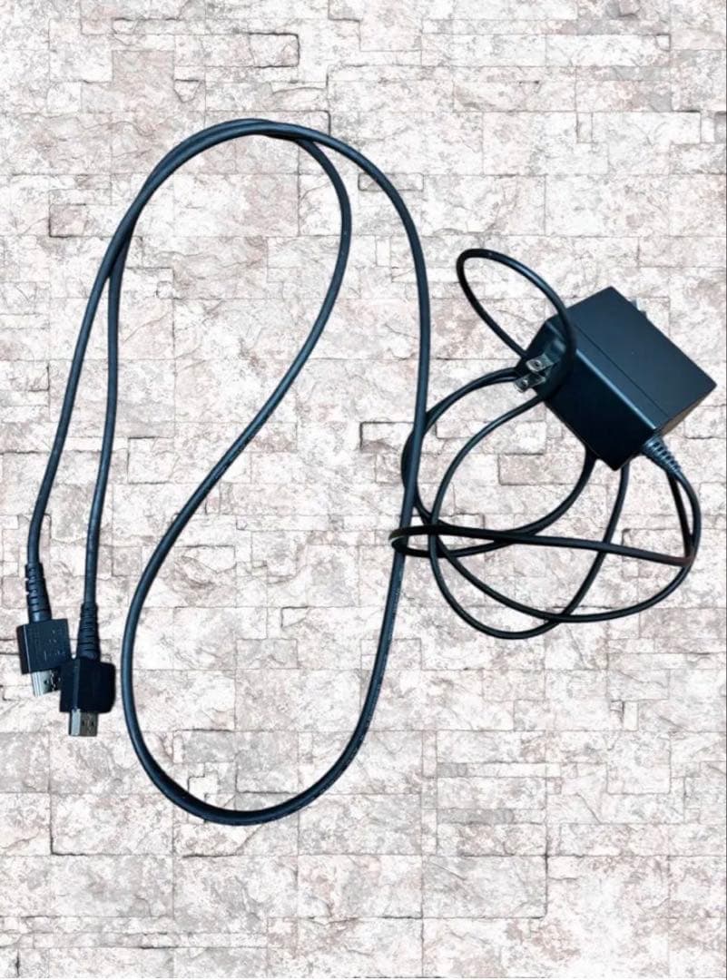 3点セット！NintendoSwitch＆ACアダプター＆HDMIケーブル付き