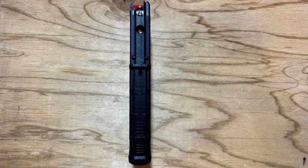 RELOAD CO2 マガジン VFC m4ガスガン用