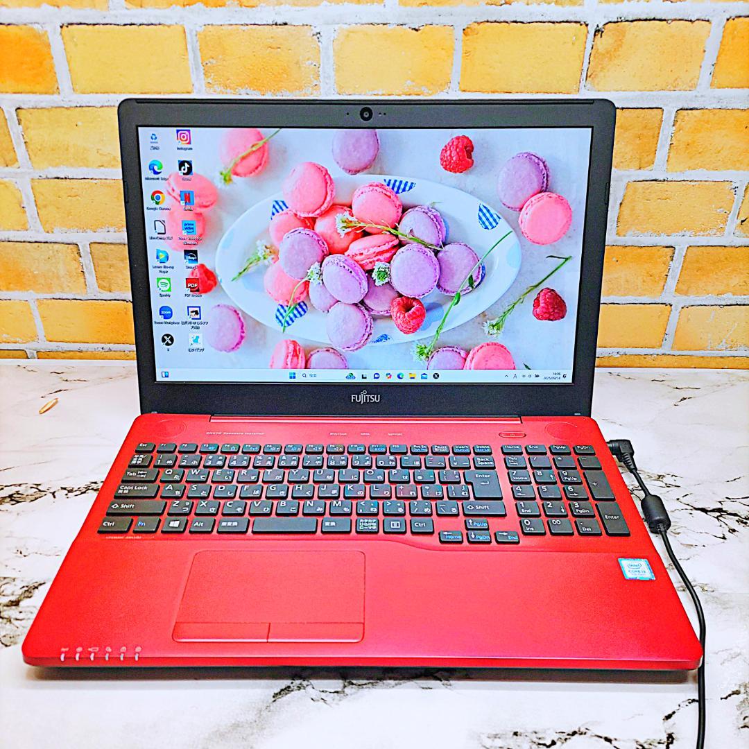 高スペック✨爆速SSD❤️Core-i3・メモリ16G＆ハイスぺノートパソコン