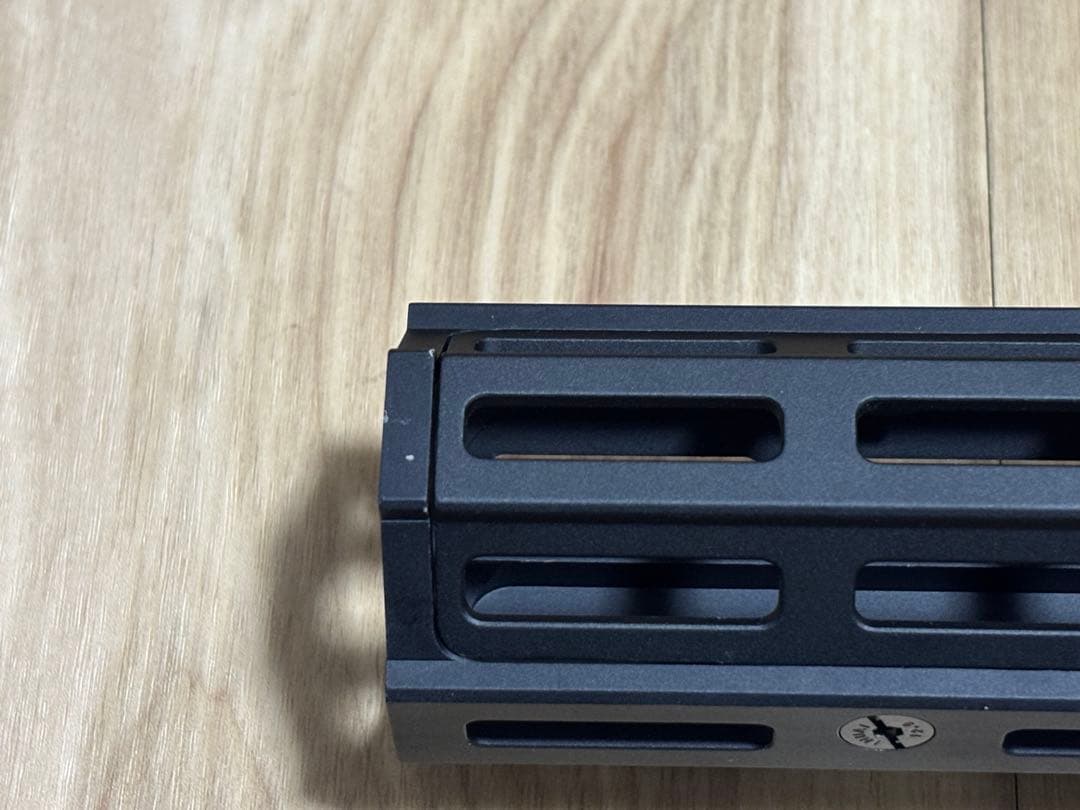 AIRSOFT ARTISAN ダニエルディフェンス　ris3 10.5インチ