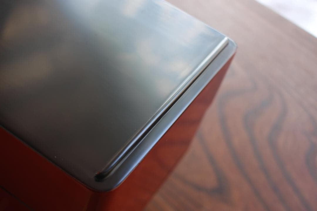 デッドストック！極上朱漆の美しい小ぶり四段重箱（検輪島塗懐石道具お重菓子重