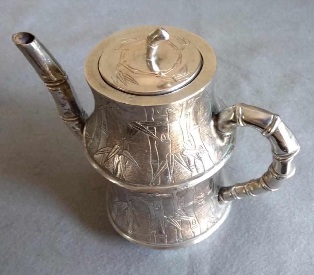 北京工芸品公司　銀製竹林吉祥紋紋様彫酒器 　353gm　全高160全長170mm