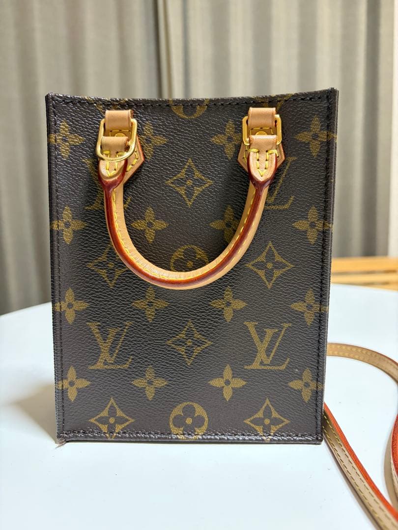 LOUIS VUITTON モノグラムショルダーバッグ サックプラ ミニ