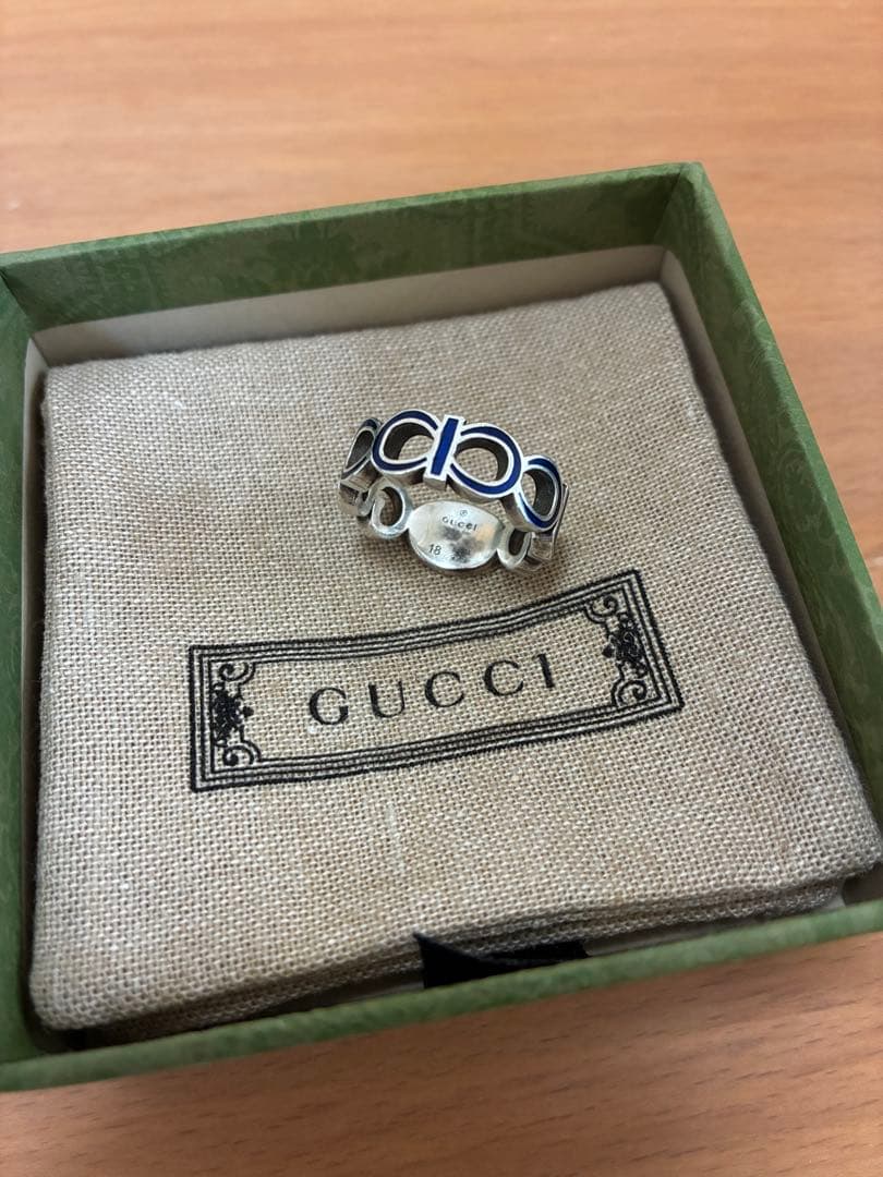 GUCCI シルバーリング ブルーロゴ18号