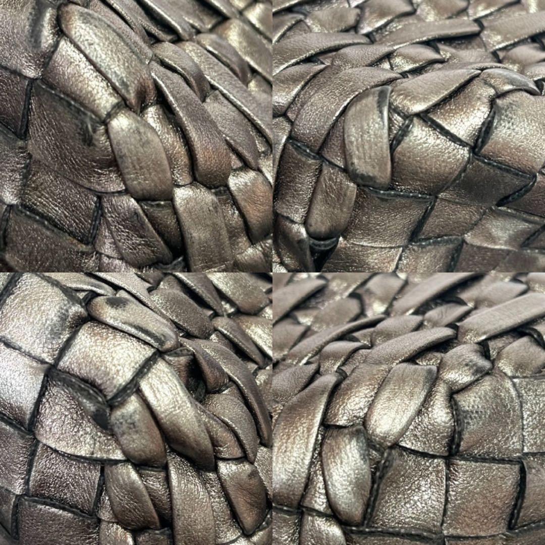 専用品FALORNI イントレチャート メタリックシルバー レザートートバッグ