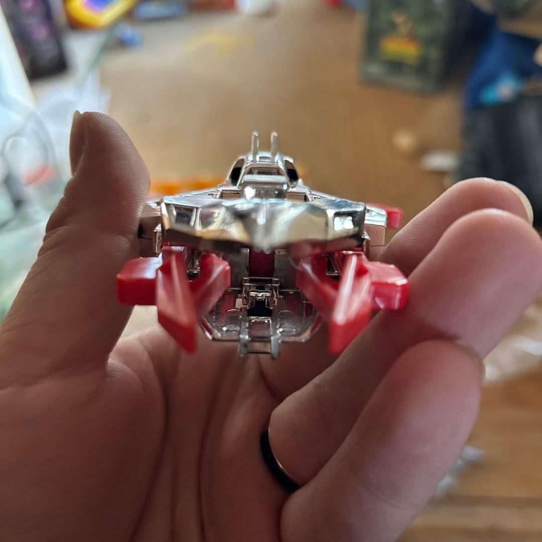 スプレッドワイバーン シルバー メッキ ビーダマン ビーダー選手権 だと思うもの