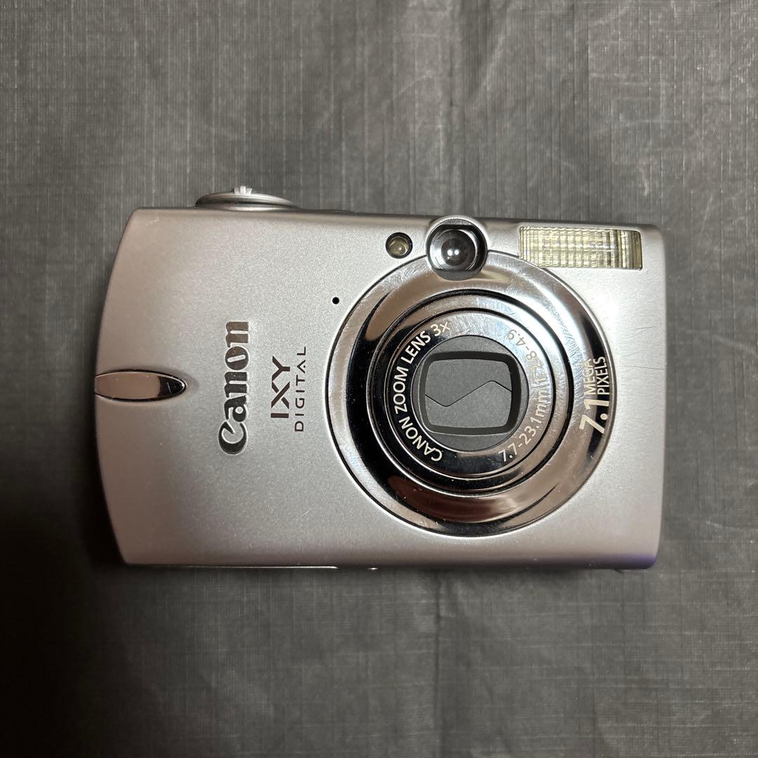IXY DIGITAL 700 - キヤノンカメラミュージアム Canon IXY DIGITAL 7.1