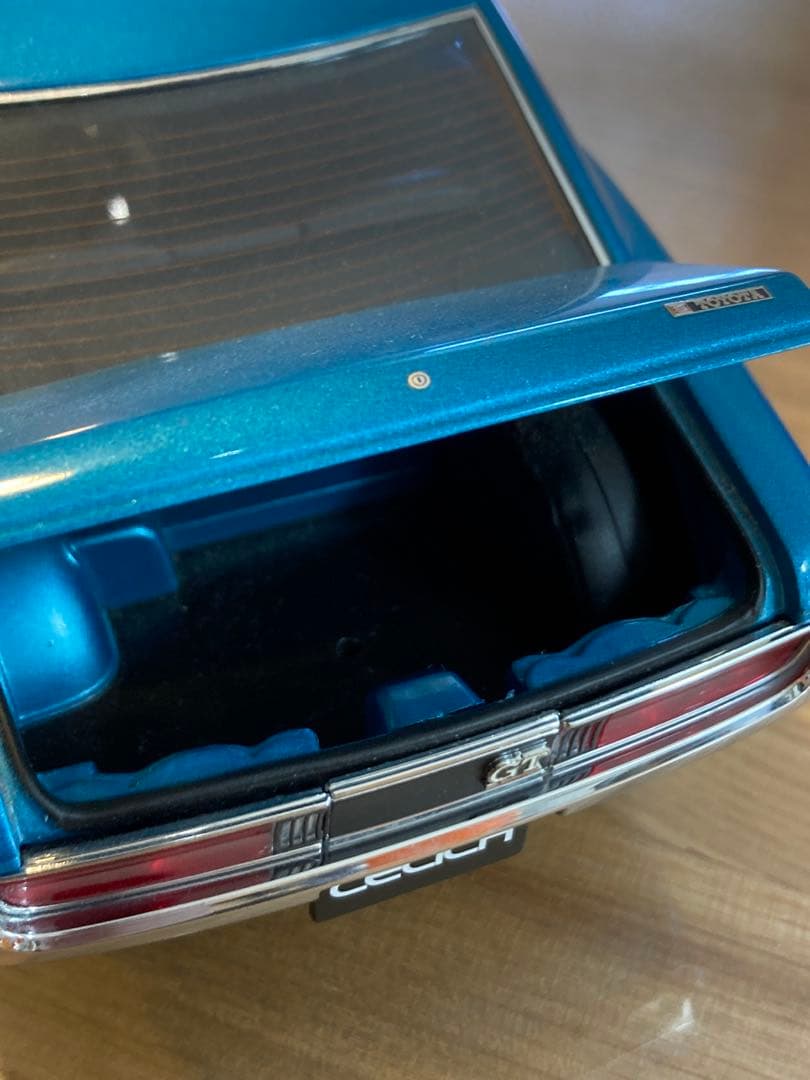 美品オートアート　1/18 ダルマセリカ前期型　ブルー　純正ケース有り