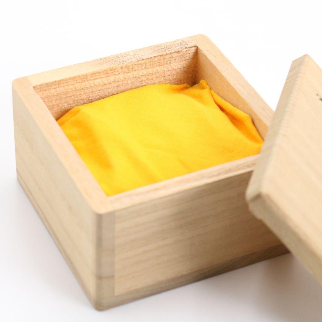 坂田峰俊作 翡翠蒔絵 黒柿四方香合 茶道具 共箱　rC795　N4