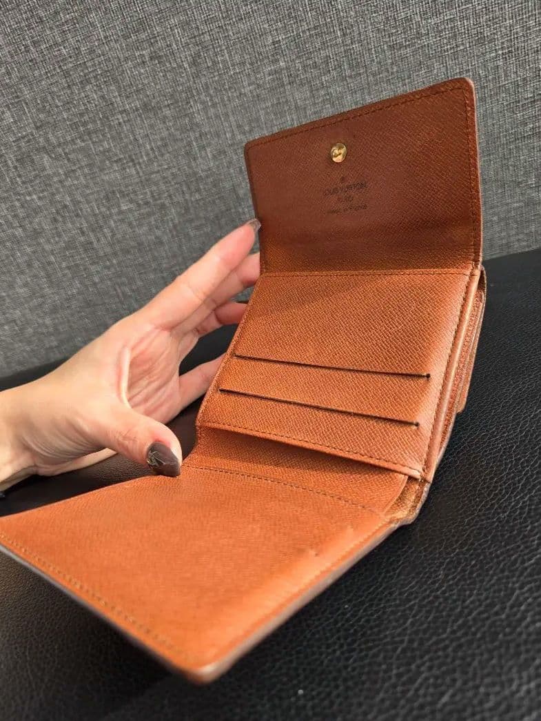 Louis Vuitton ルイヴィトン モノグラム 三つ折り財布☺︎