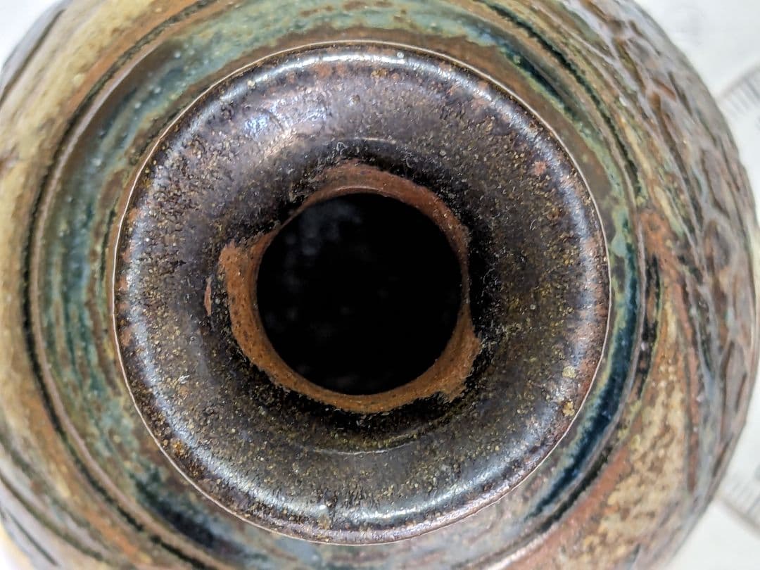 ⭐琉球陶芸 人間国宝 金城次郎初期作 蝦魚紋小壺 コレクション骨董品アンティーク