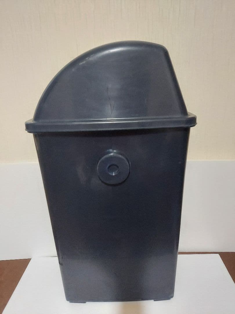 【激レア】非売品サントリーBOSS ゴミ箱 空き缶入れ SUNTORY