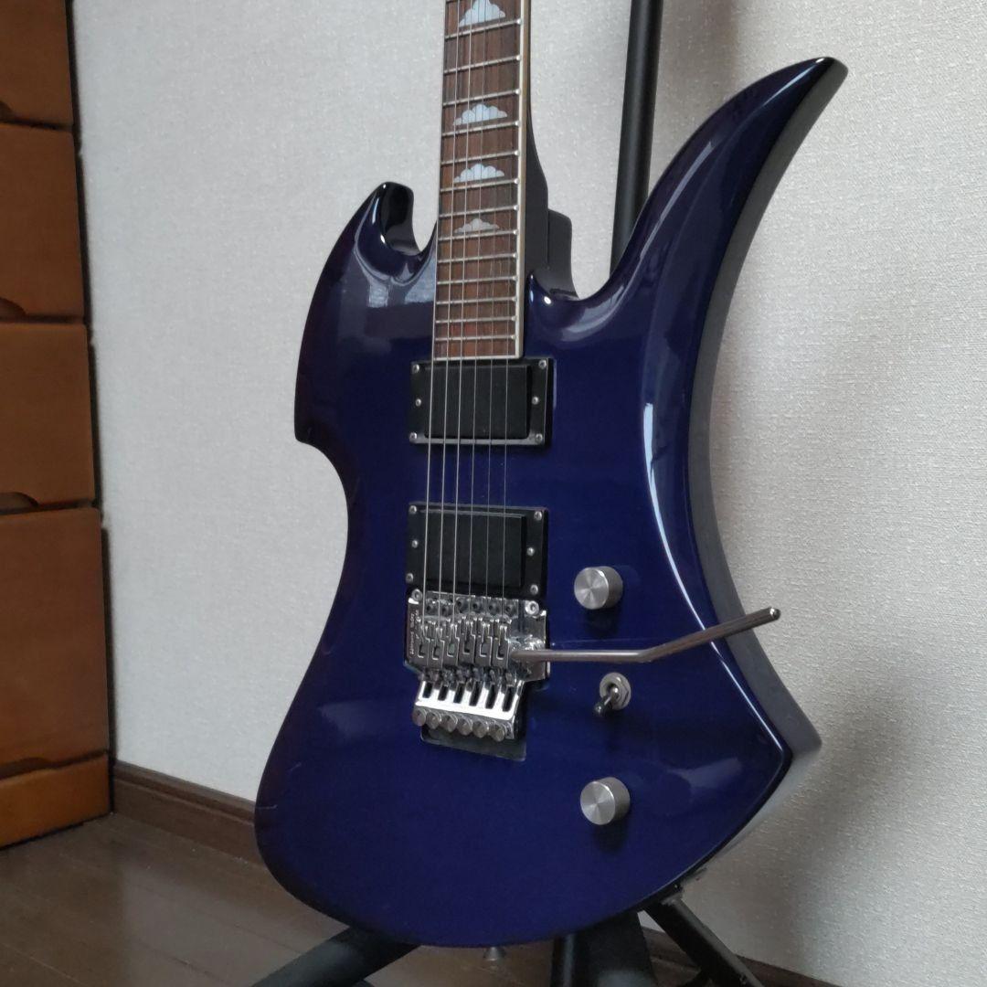 海外製モッキンバード ギター、スタンド付き