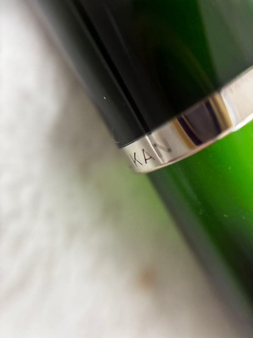 Pelikan 万年筆 緑色 スワンロゴ
