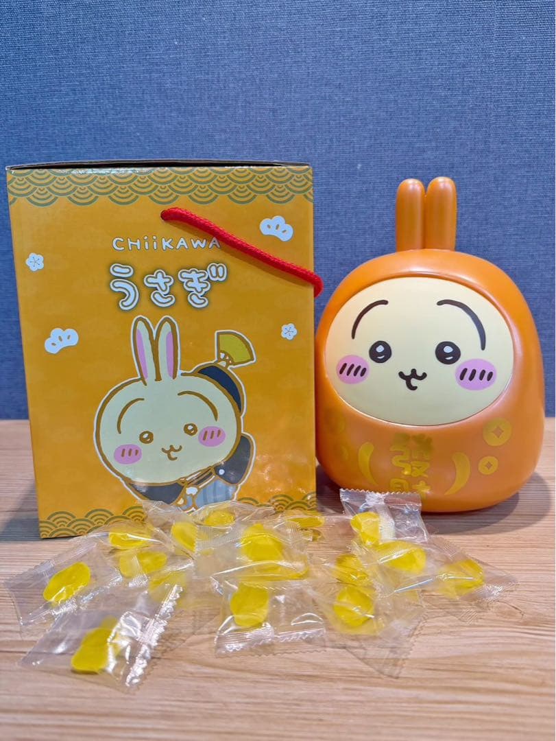 ちいかわ 台湾限定 だるま貯金箱 うさぎ - メルカリ