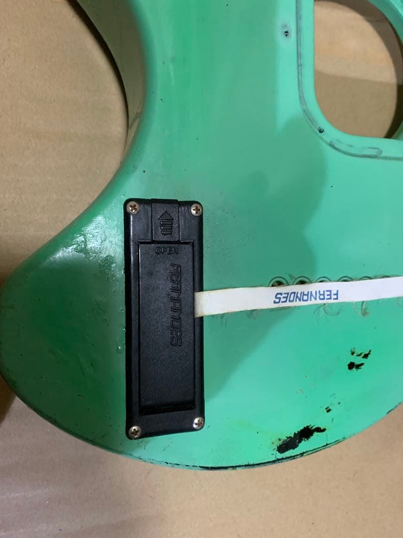 catcakemix様フェルナンデス　ギター　ZO-3 ジャンク　ソフトケース付