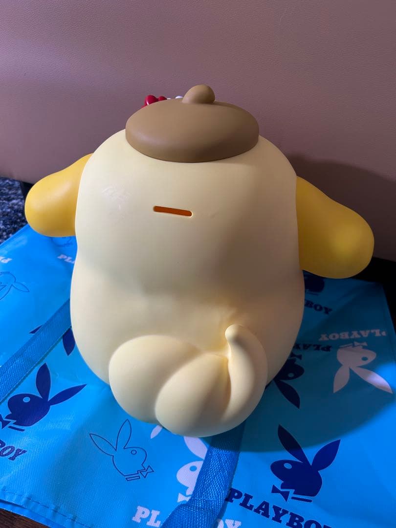 蜜*様 海外ファミリーマート限定 ポムポムプリン 巨大 フィギュア 貯金箱