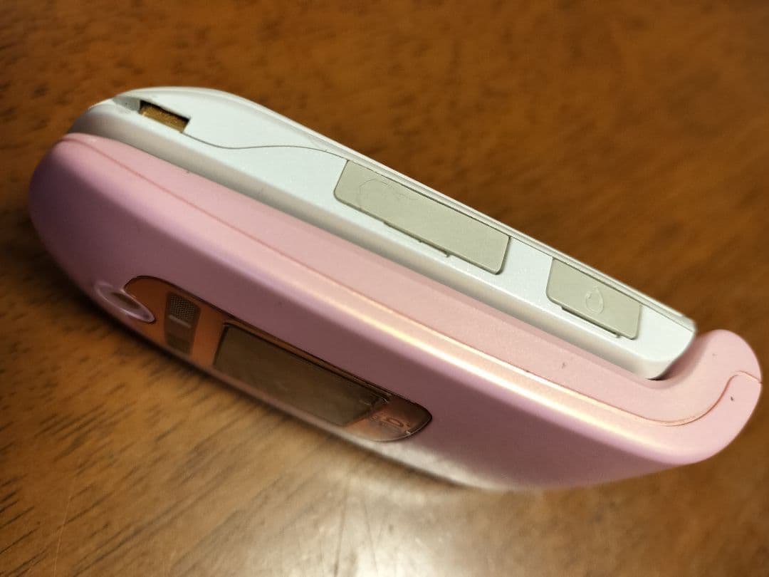 ガラケーau携帯電話+充電器 ソニーエリクソンA1404S ピンク - メルカリ