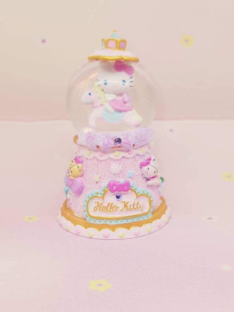 ハローキティ スノーグローブ Sanrio スノードーム キティ - メルカリ