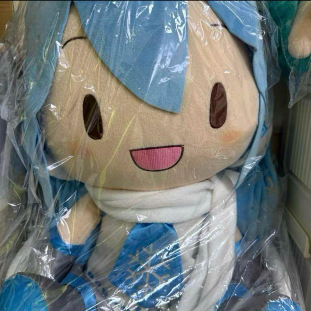 初音ミク 雪ミク どでかジャンボふわふわぬいぐるみ 中古品　2011年