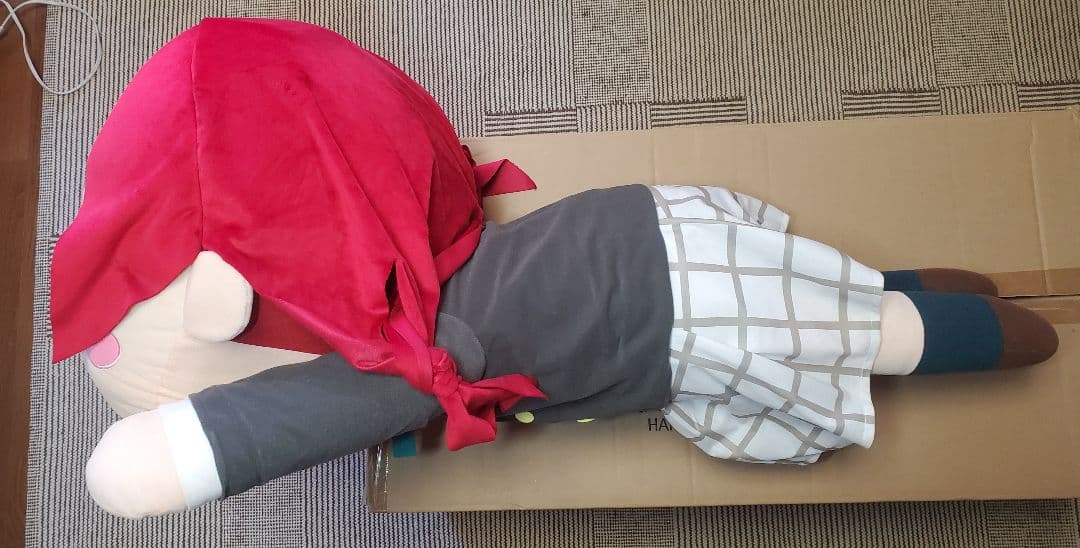 テラジャンボ　虹ヶ咲　エマ・ヴェルデ 　ラブライブ　寝そべりぬいぐるみ