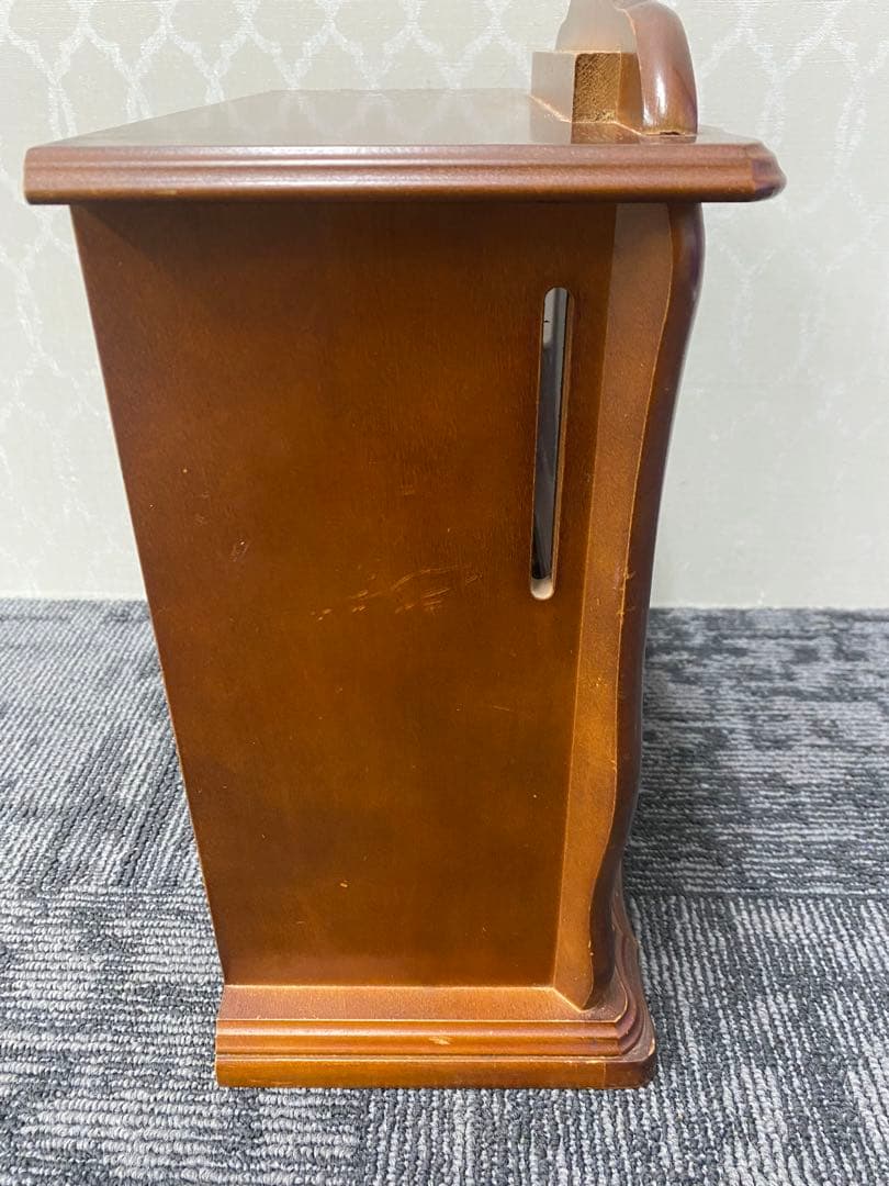 SANKYO サンキョー　オルゴール　青きドナウ　ジュエリーボックス　蜂