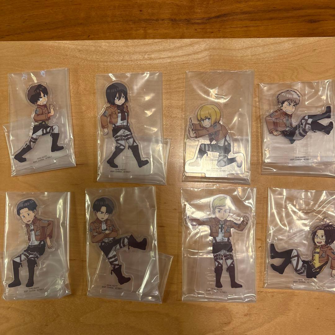 一番くじ　進撃の巨人　A賞　獣の巨人　B賞　リヴァイ　ラストワン賞　超大型巨人