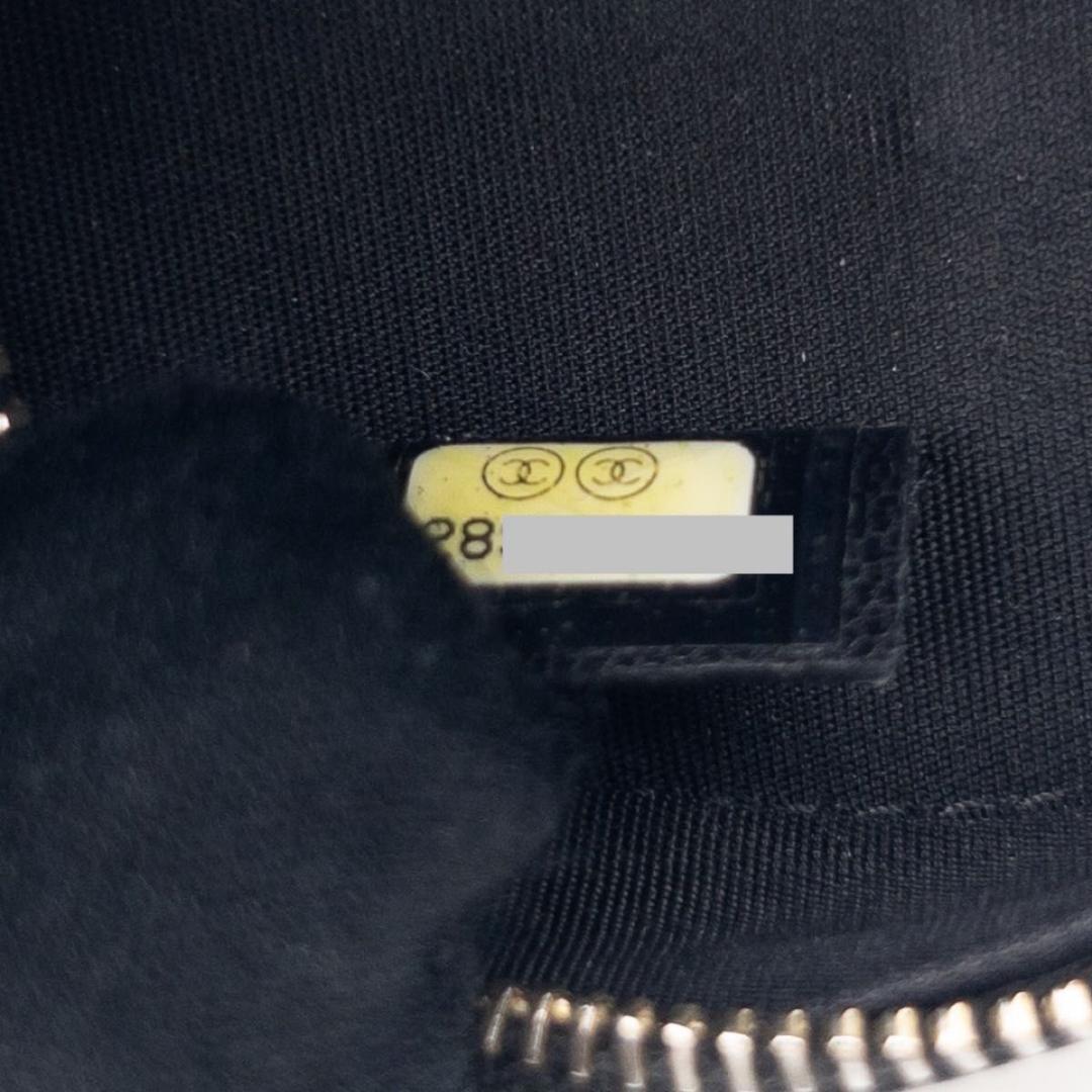 【未使用級】CHANEL 19 ラウンドチェーンショルダーバッグ　レザー