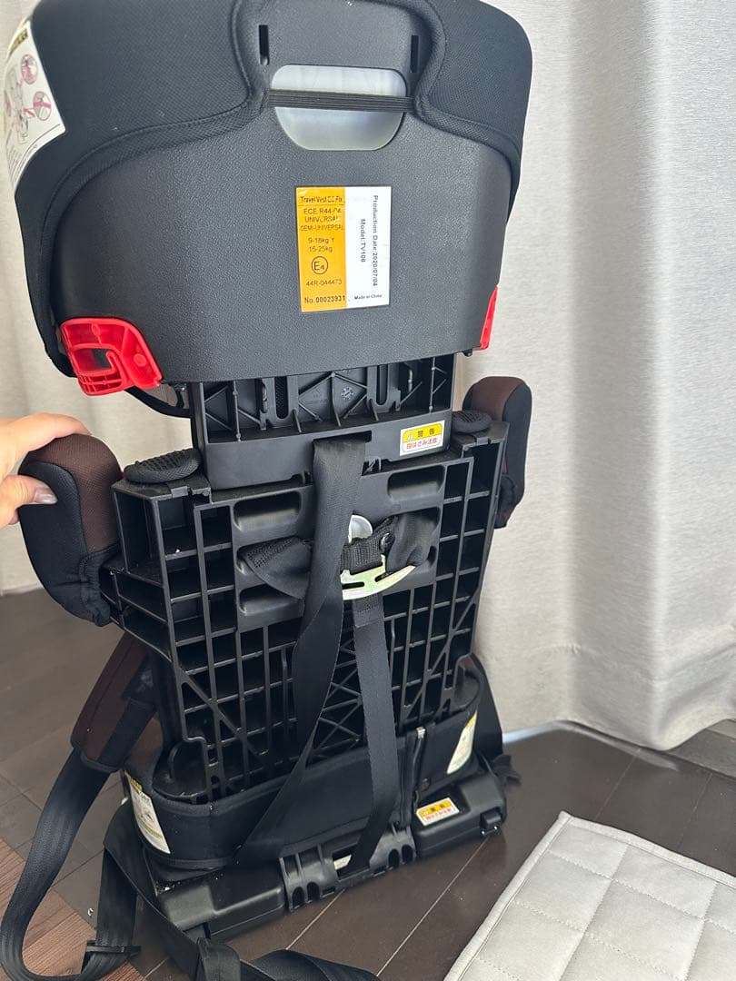 TVM ISOFIX ジュニアシート ブラウン