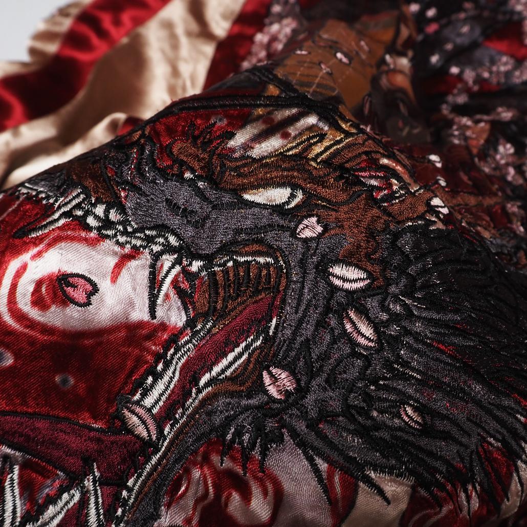 タグ付き未使用 艦これ 流儀圧搾 コラボ リバーシブルスカジャン 赤城 L