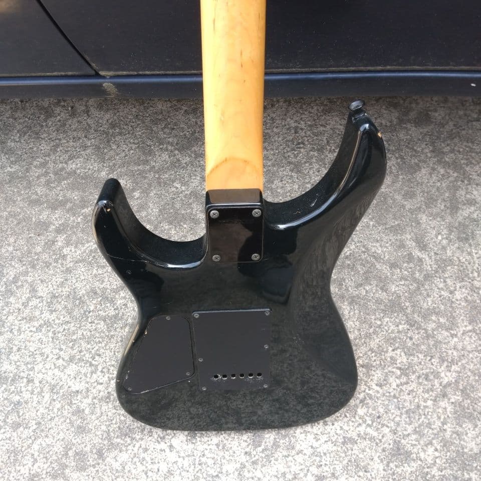 Fernandes エレキギター ブラック