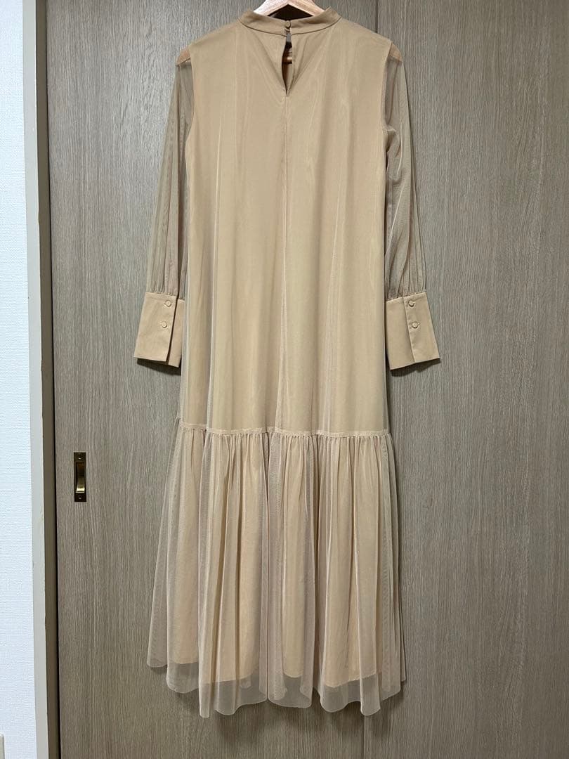 チュールハイネックワンピース　CAPRICIEUX LE'MAGE