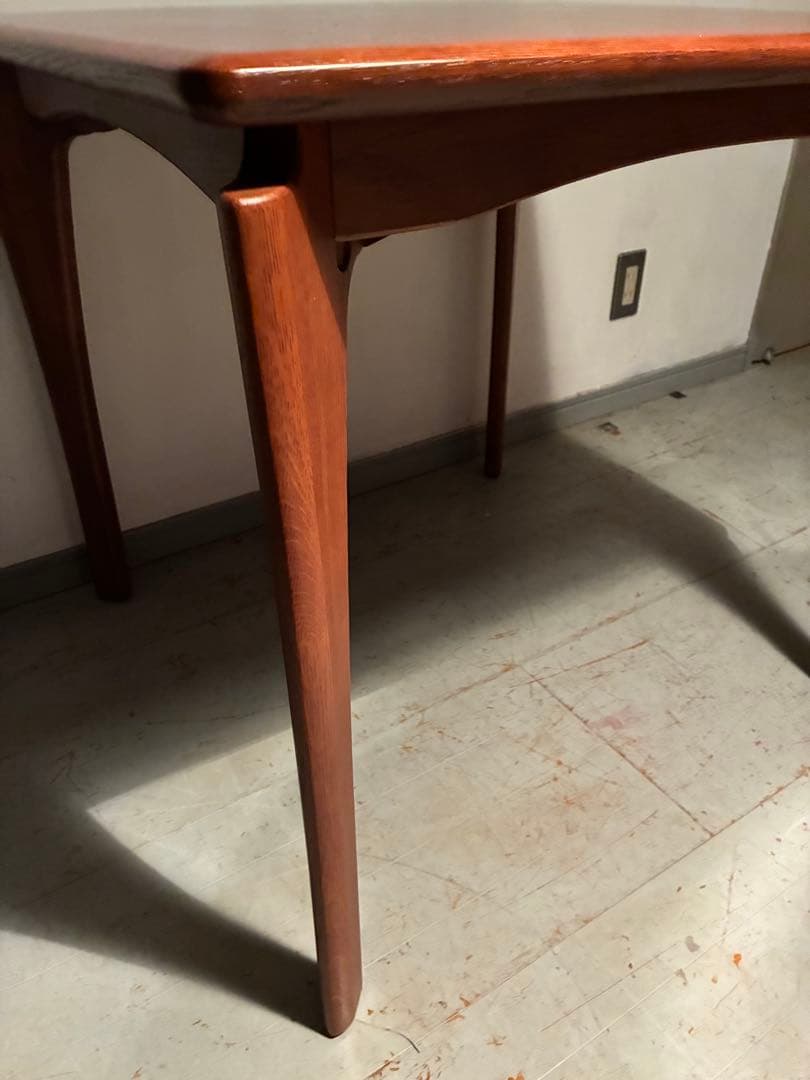 ACTUS BOSCO ダイニングテーブル　朝日木材加工　ダイニングテーブル