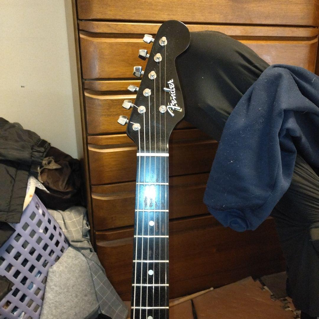 ストラトキャスター ブラック