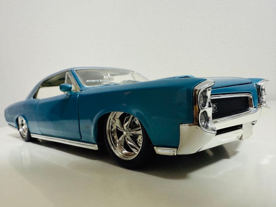 HWホットウィール/'66 Pontiacポンティアック GTO 1/18 絶版