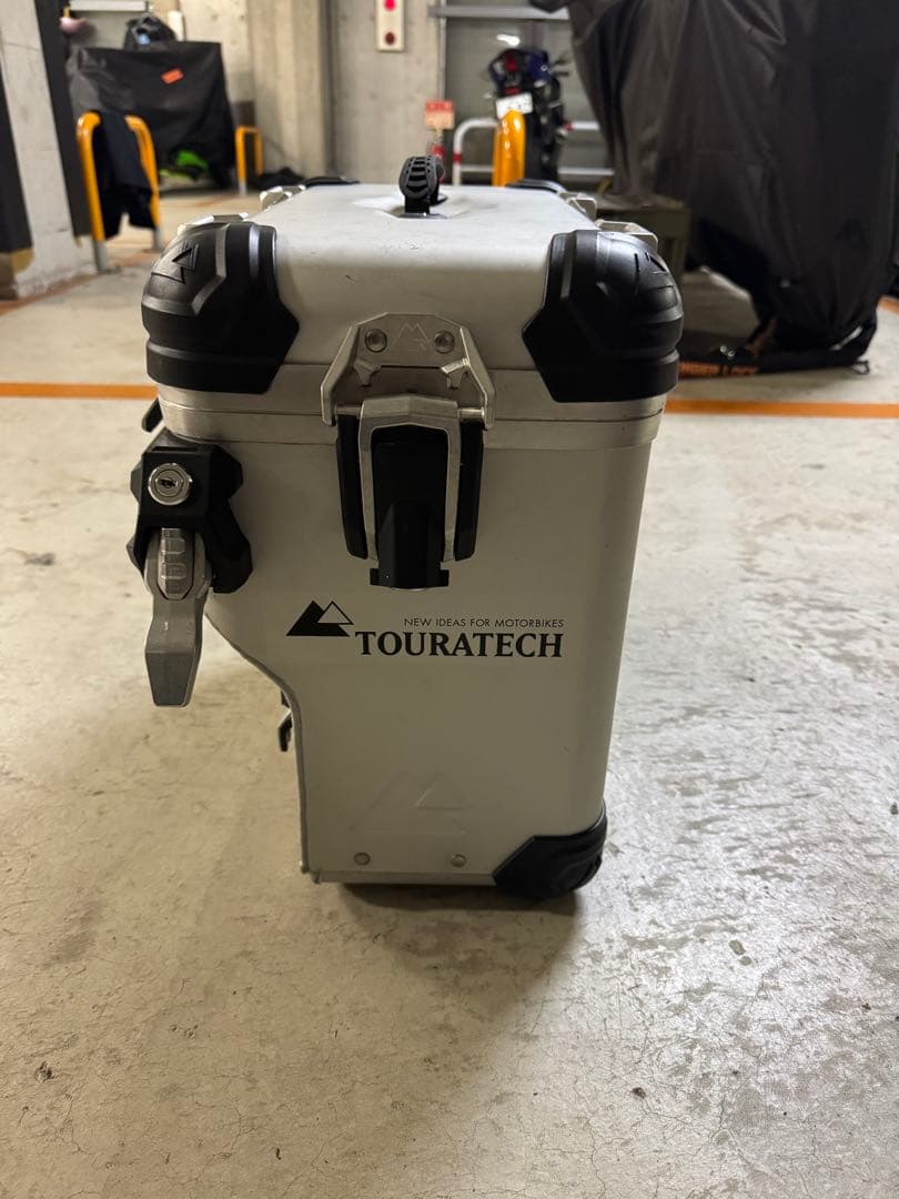 LE SSERAFIM 撮影可能メンバー全員お見送り会参加券（関東エリア）